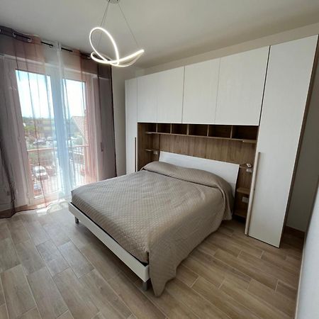 La Casa Del Sole Daire Fonte Nuova Dış mekan fotoğraf